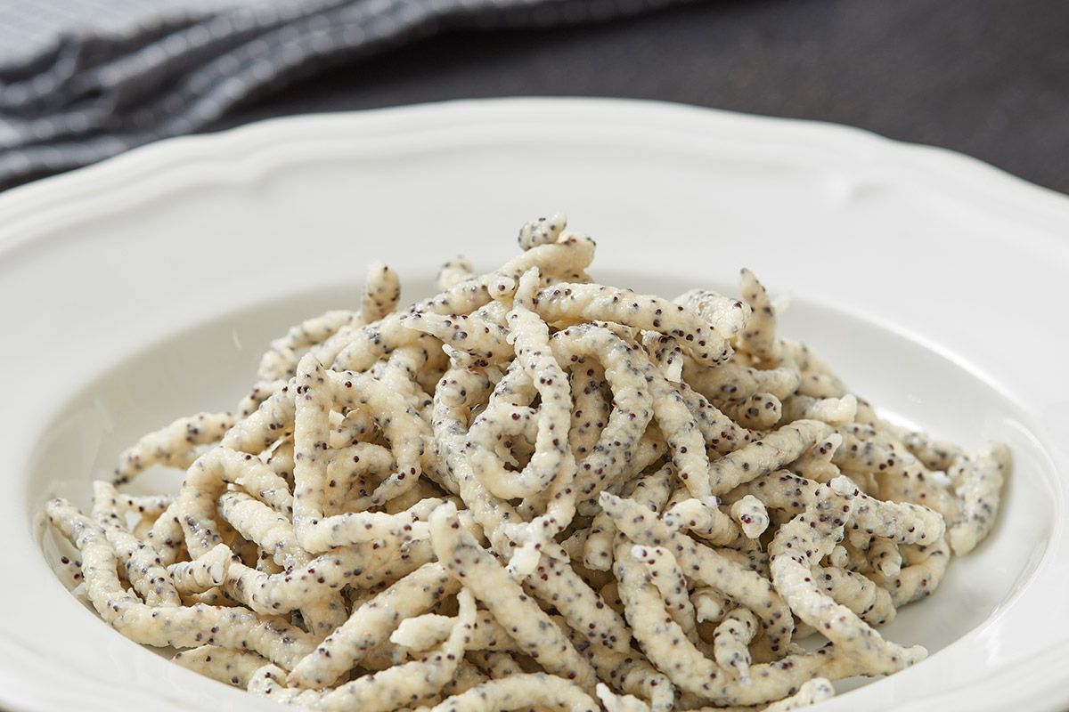 Mohnspätzle schwäb.  / 3 Kg